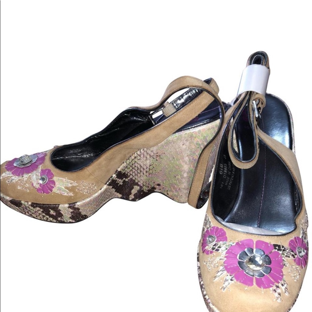 Cole Haan Wedges